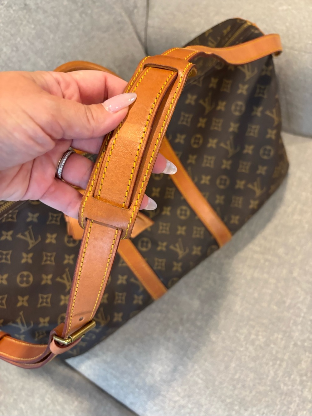 Louis Vuitton Keepall Bandolier 55 Monogram - Picture 4 of 13